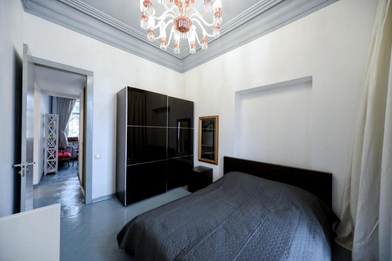 Artol Gorodetskogo apartment Kiev Eksteriør bilde