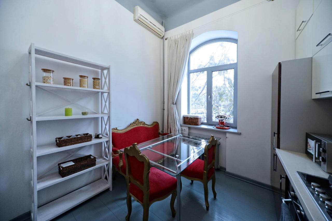 Artol Gorodetskogo apartment Kiev Eksteriør bilde